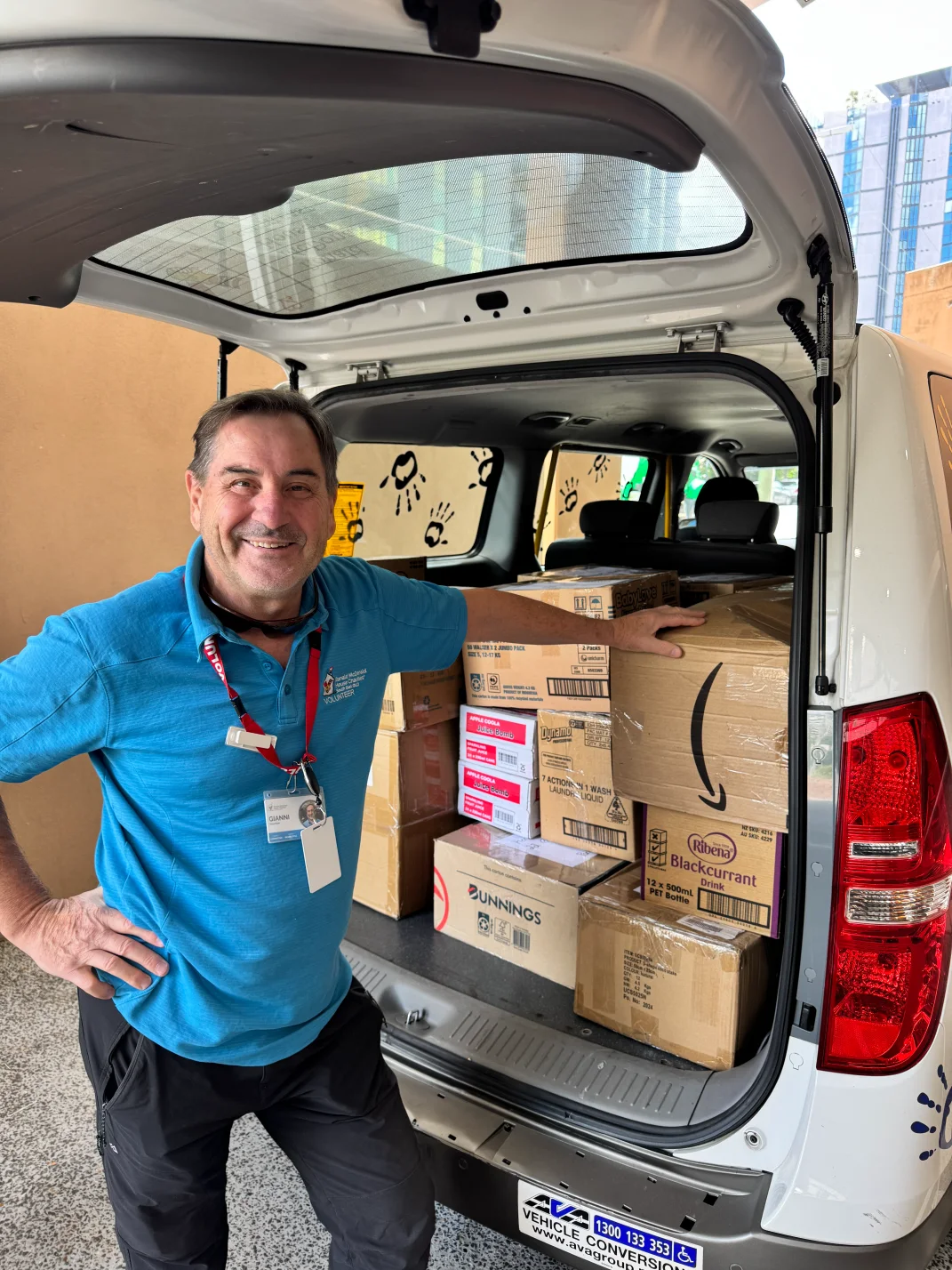 helping-hands-on-the-road-1